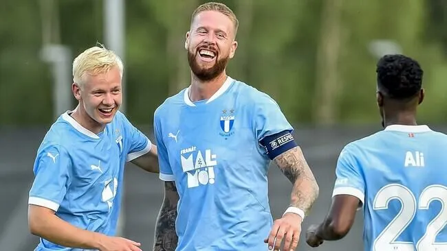 Màn giao tranh đỉnh cao giữa Malmo FF vs Rigas Futbola skola